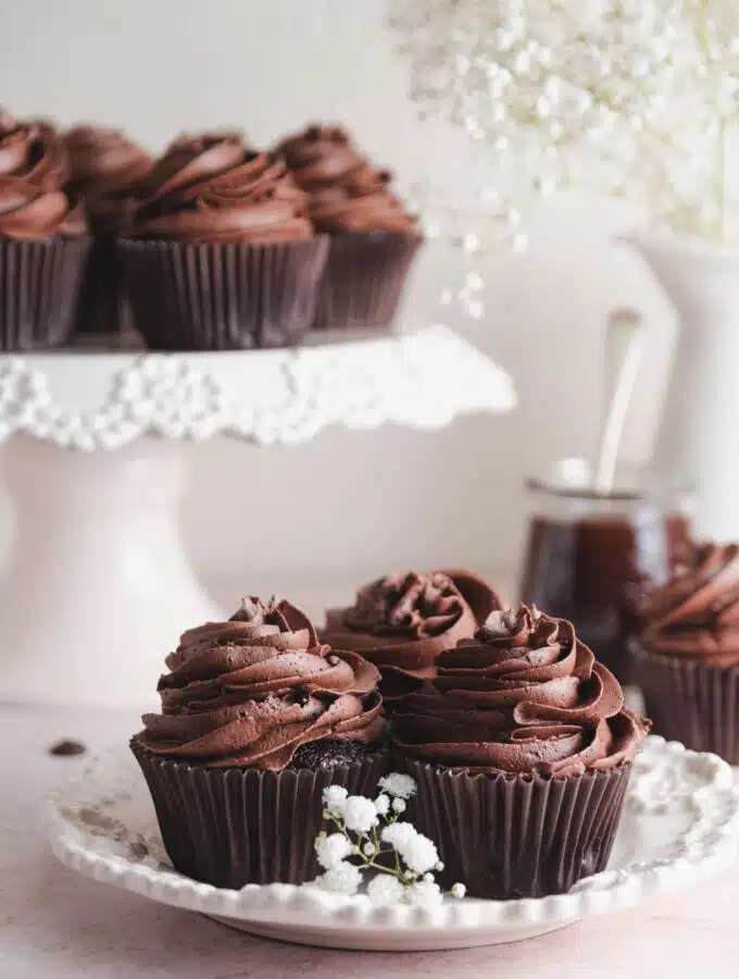 Chocolate Salted Caramel Truffle Cupcakes