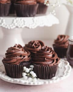 Chocolate Salted Caramel Truffle Cupcakes