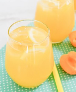 Sparkling Peach Pear Apricot Lemonade