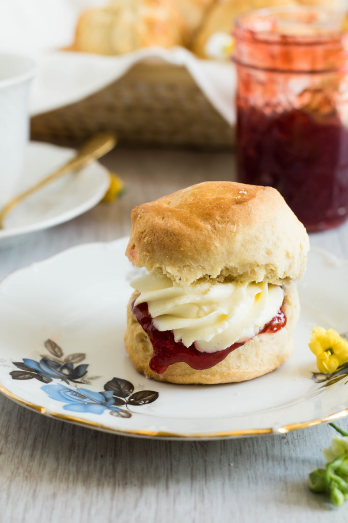 Rich Buttermilk Scones