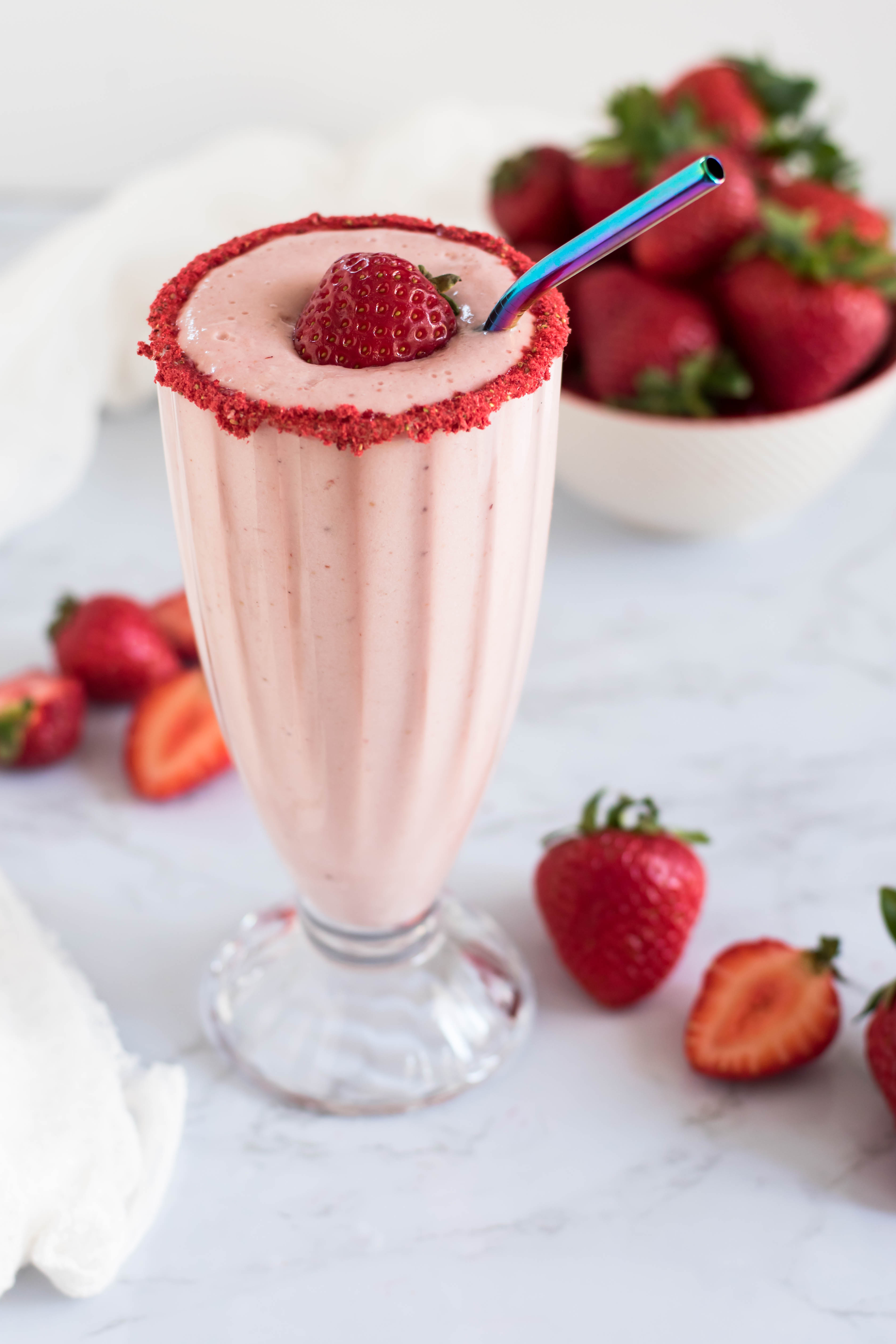 Creamy Strawberry Milkshake