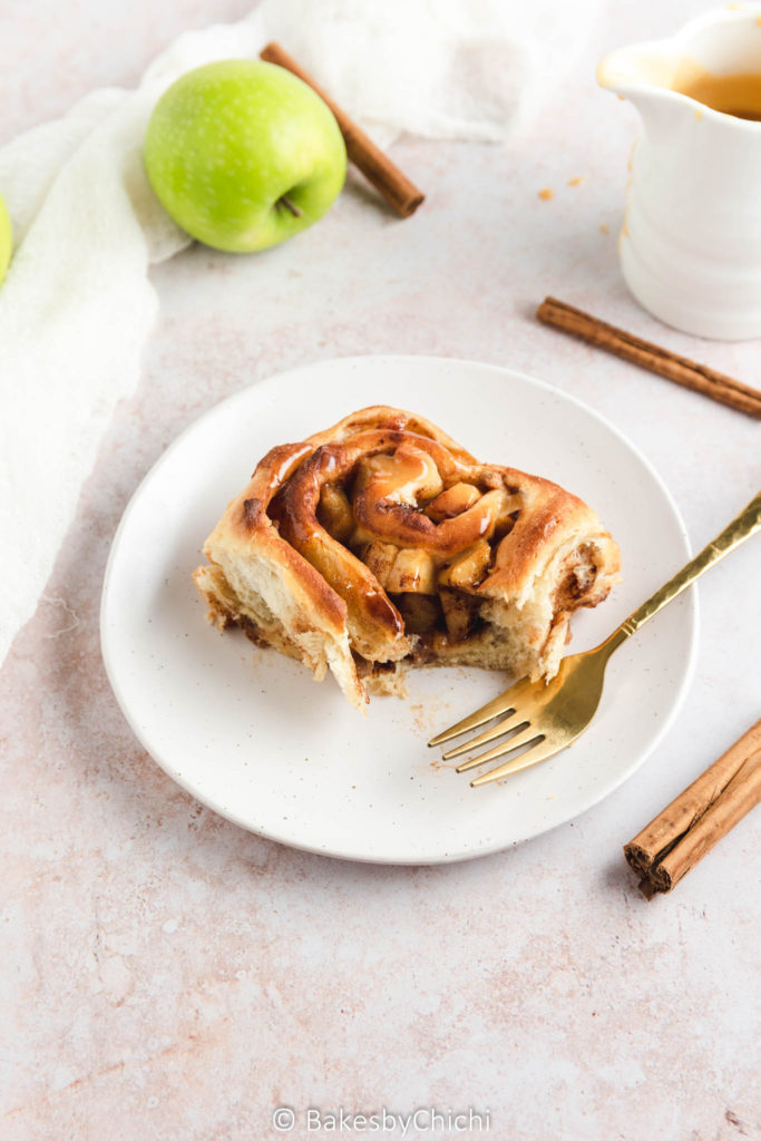 Caramel Apple Cinnamon Rolls