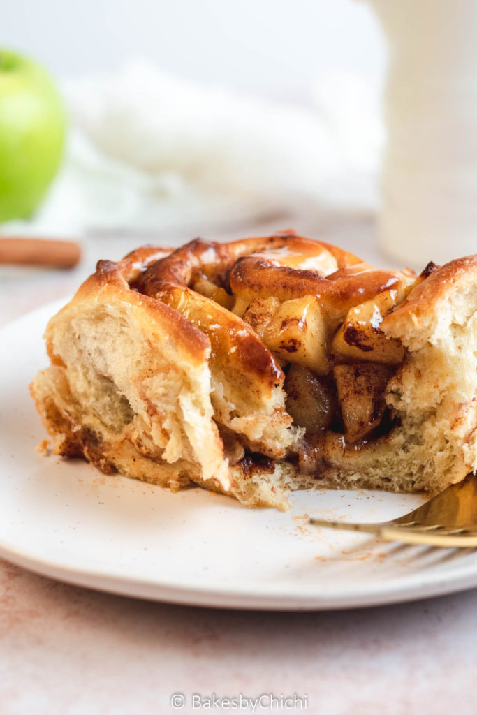 Caramel Cinnamon Rolls