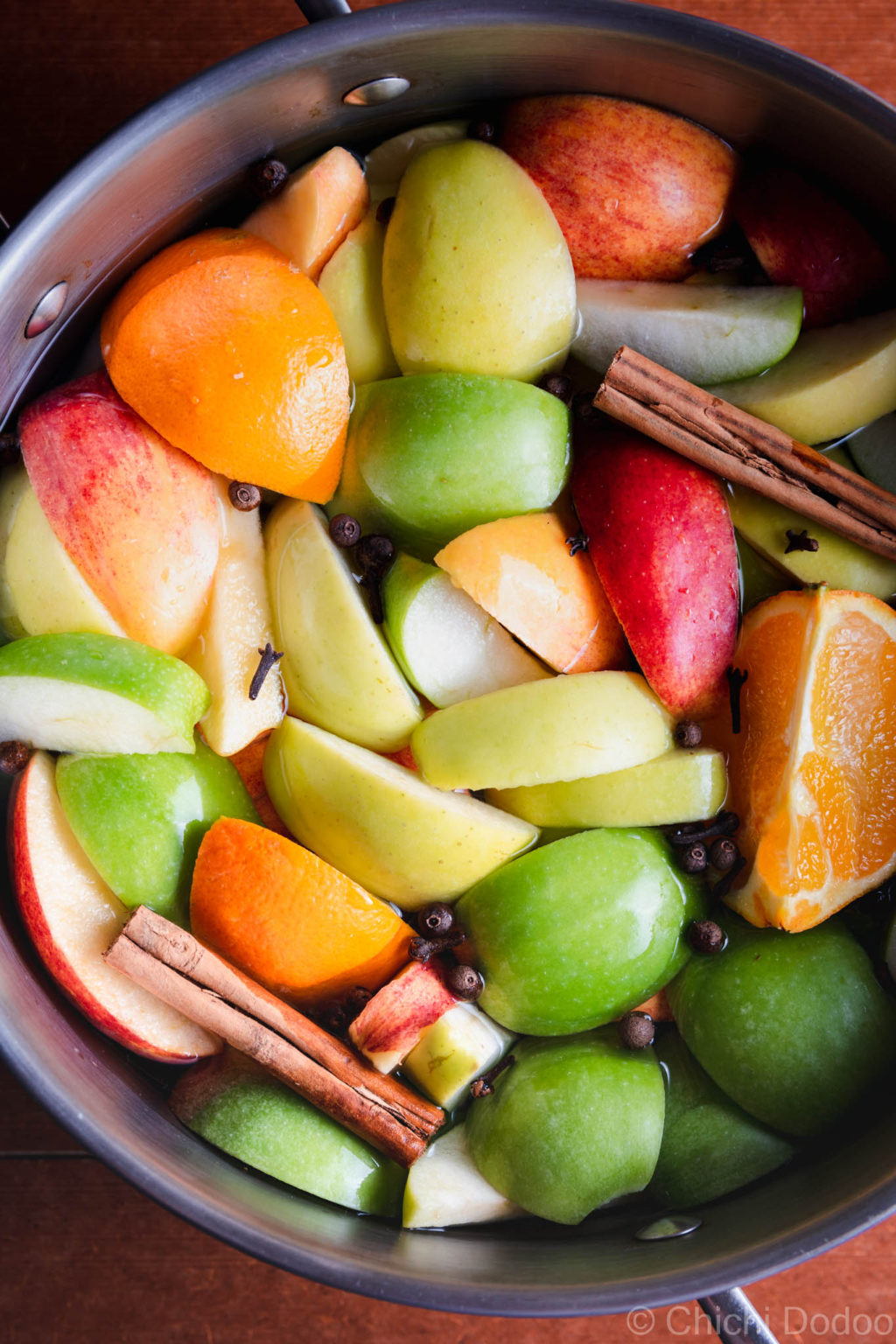 Homemade Sweet Apple Cider Easy Recipe Bakes by Chichi