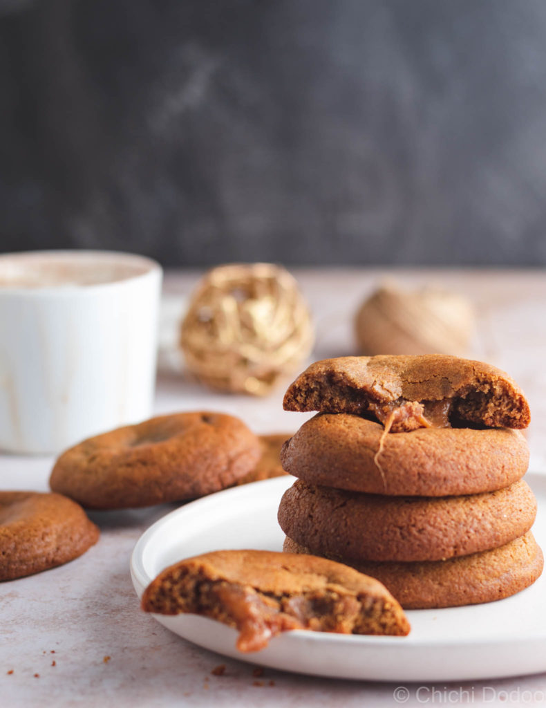 Caramel Gingerbread Cookies