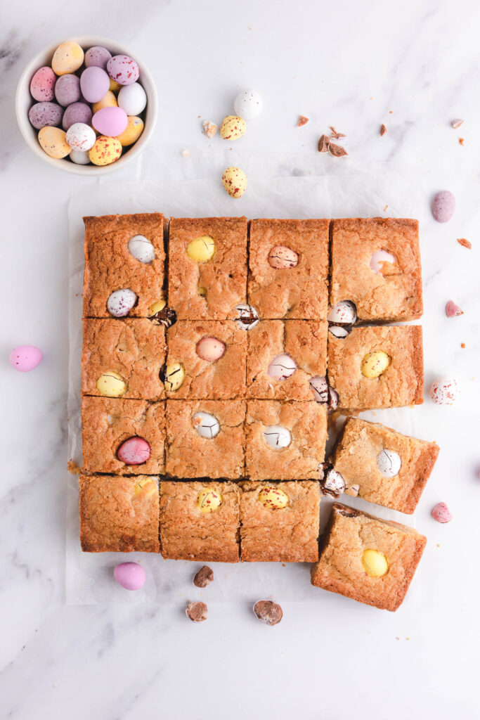 Mini Easter Eggs Blondies