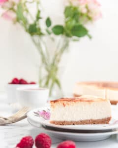 Classic New York Style Cheesecake