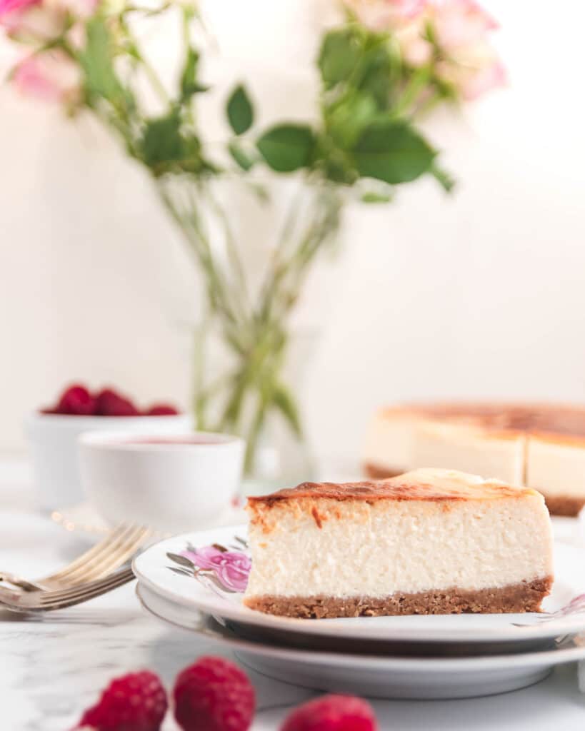 Classic New York Style Cheesecake