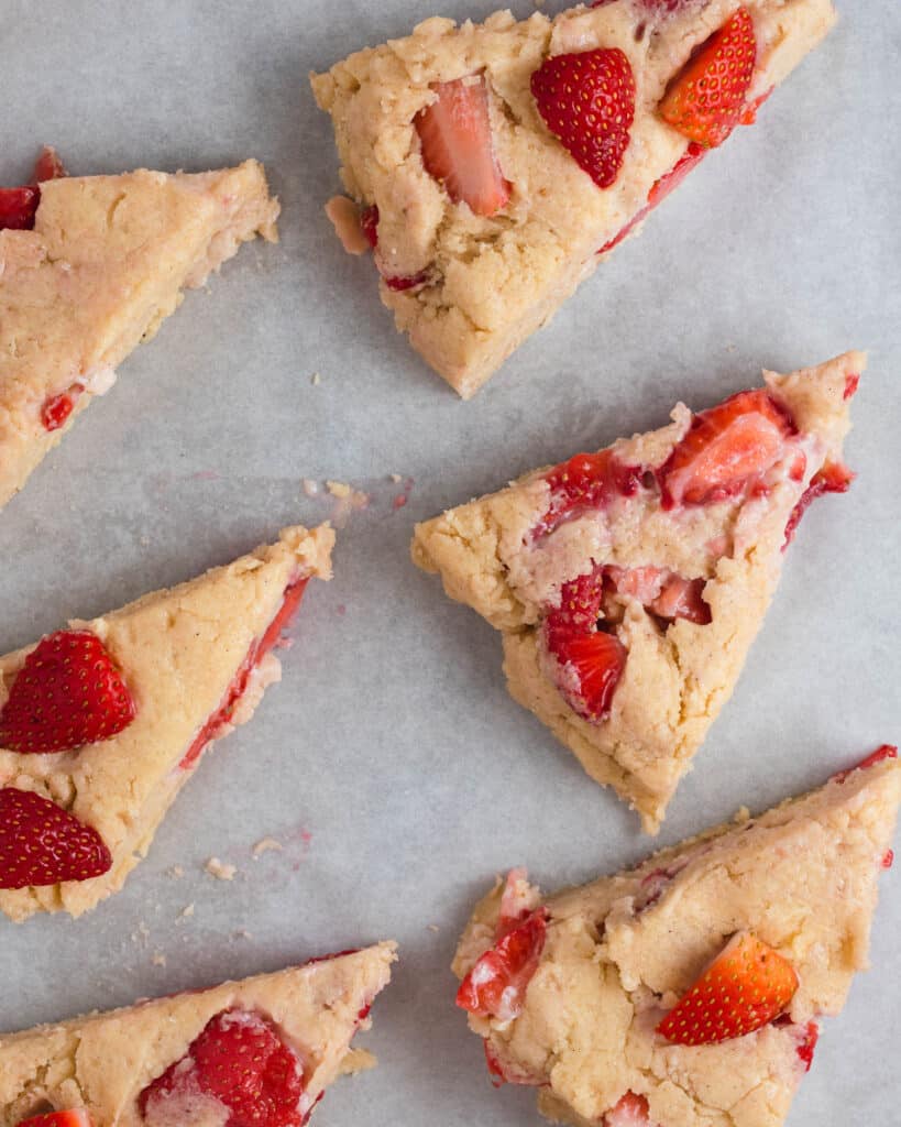 Strawberry and cream scones wedges