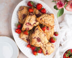 Easy strawberry and cream scones